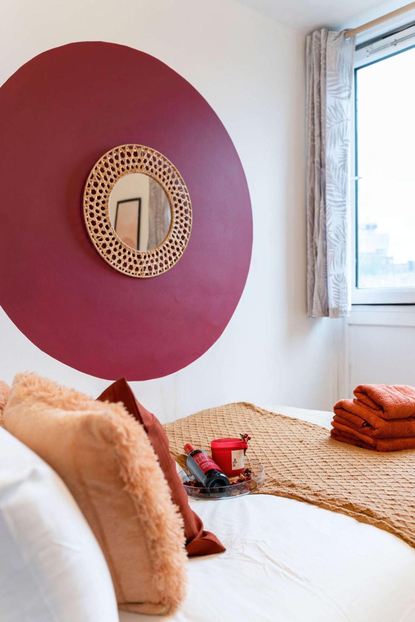 Livestay-three Bed With Balcony Apartament Londra